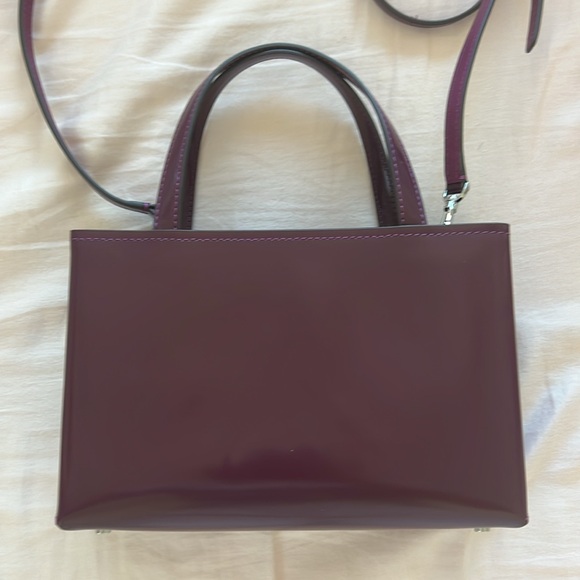 Kate spade top handle and cross body bag in burgundy color. Like new condition - Picture 2 of 7